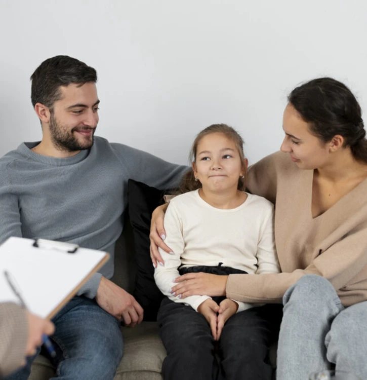 Guía Práctica para Mejorar las Relaciones Familiares con Terapia de Familias